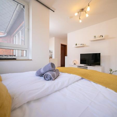 Studio Shiny - Zentral Mit Balkon - Messe - Kueche นอยส์ ภายนอก รูปภาพ